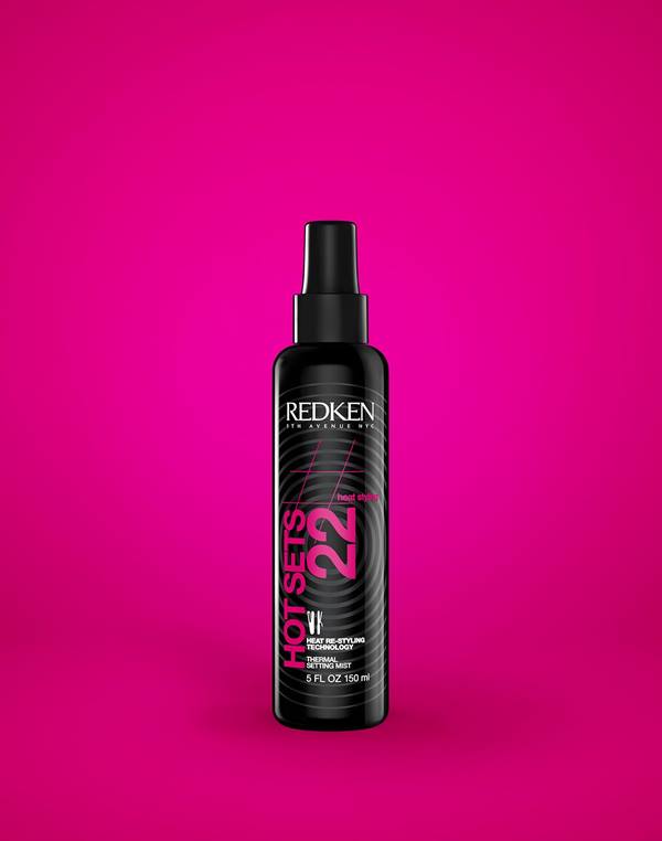 884486080660hotsets22.jpg REDKEN HOT SETS 22: THERMAL SETTING MIST 150ml